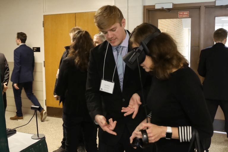CSE students presenting their Design Day project